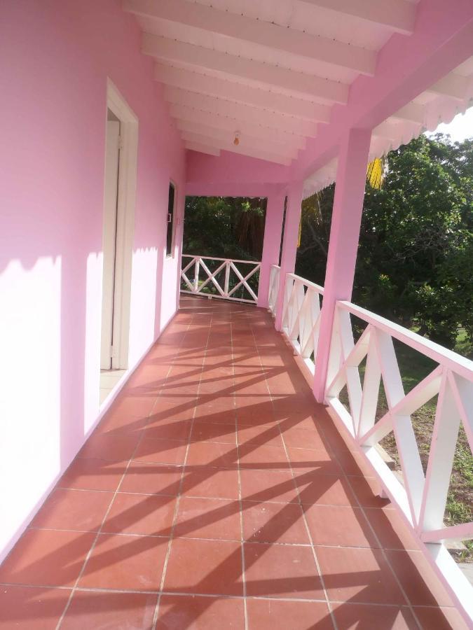 The Pink House Villa Choiseul Bagian luar foto